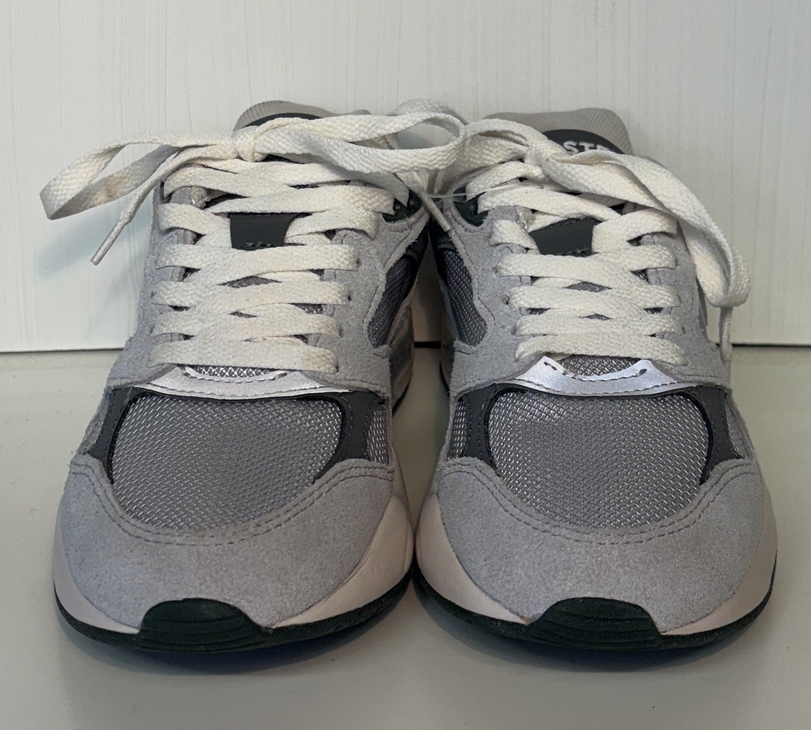 Lacoste storm 96 trainers. UK size 4. RRP £105 image 2