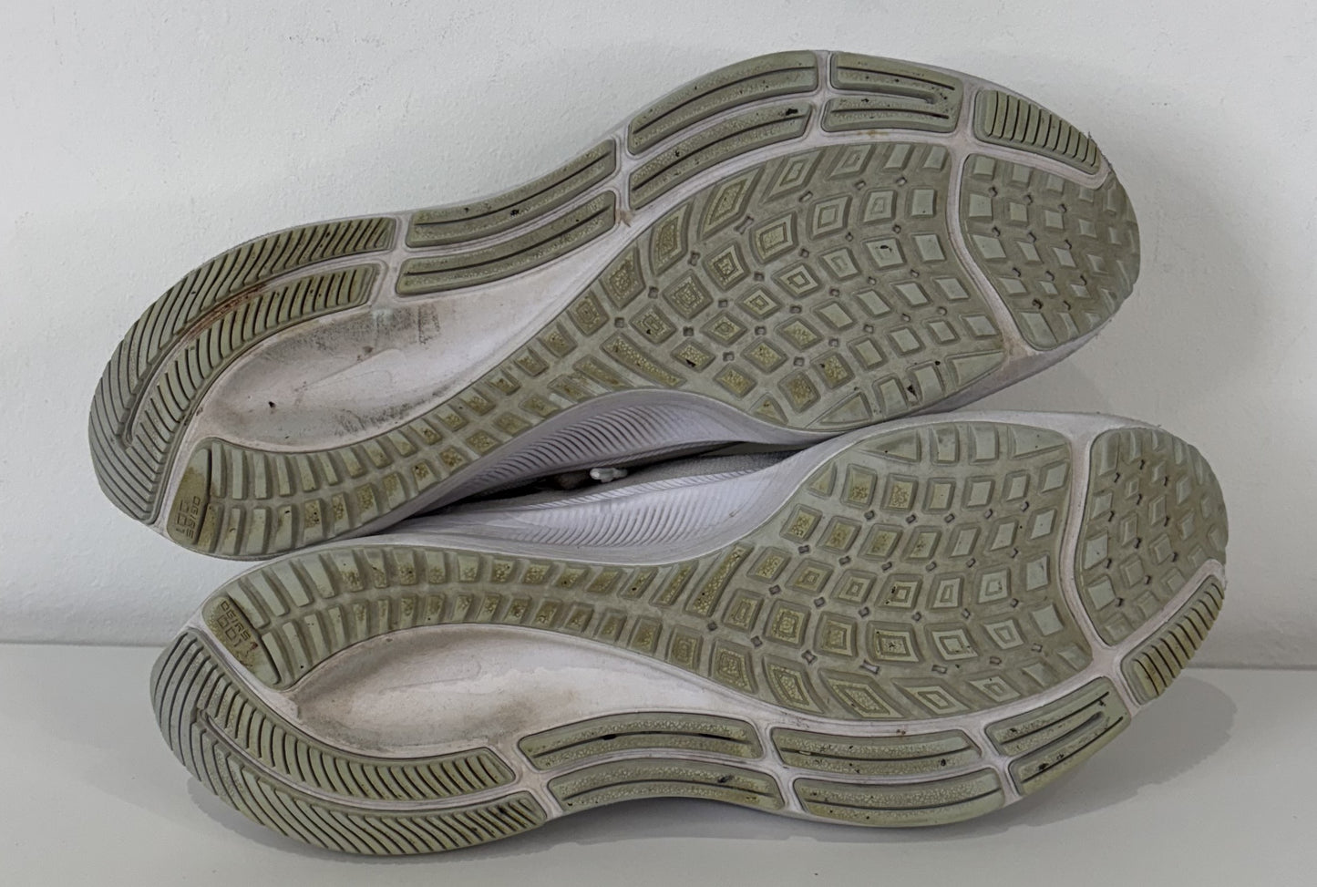 Nike Air Zoom Pegasus running shoes. UK size 5. RRP £80. image 6
