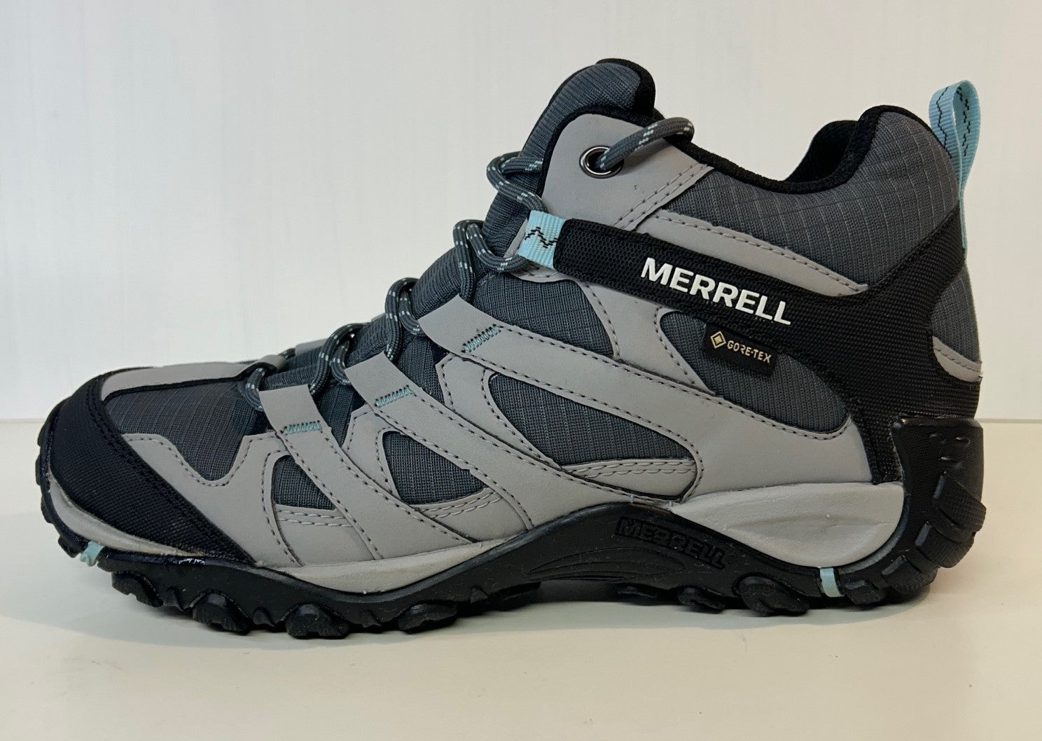 Merrell Claypool Sport Walking Boots. UK 8. RRP £140 image 1