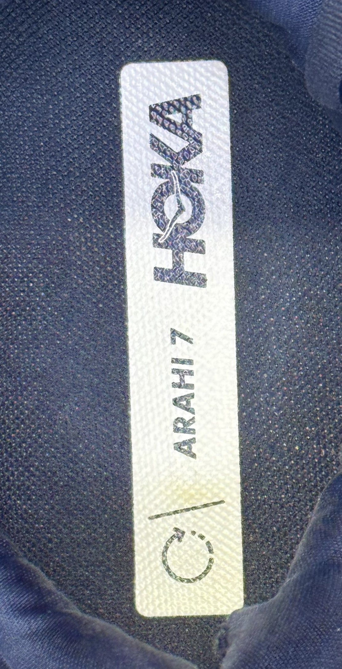 Hoka Arahi 7 Mens Trainers. UK 11. Unsold high street stock. RRP£130 image 4