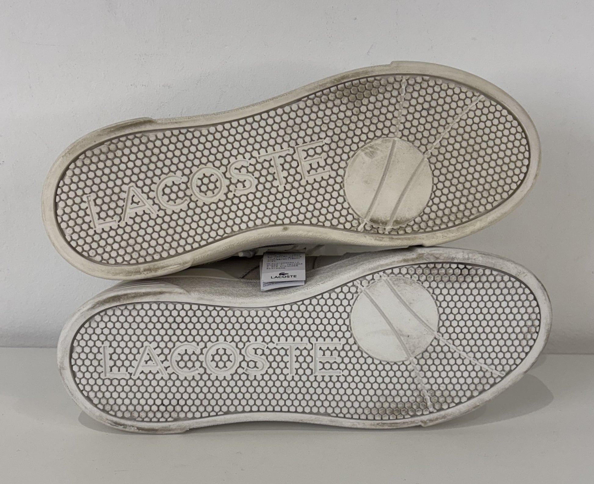 Lacoste Lineshot Trainers. UK size 6. RRP £110 image 7