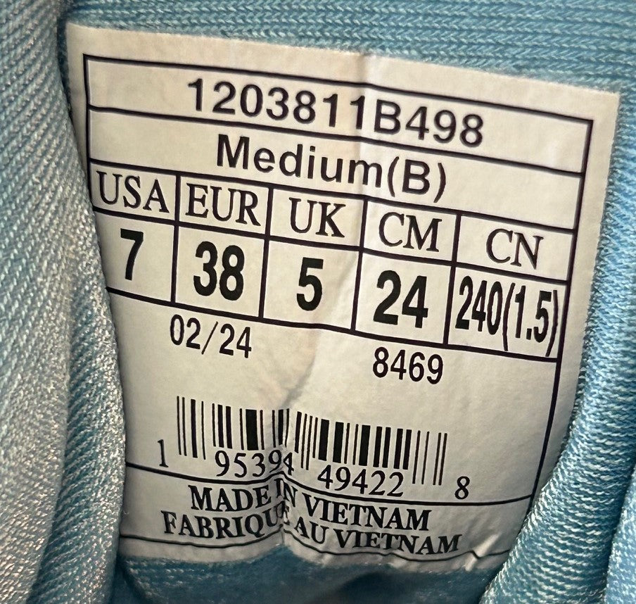 Brooks Adrenaline GTS-23 Womens Running Shoes. New & never owned. RRP £135 image 4