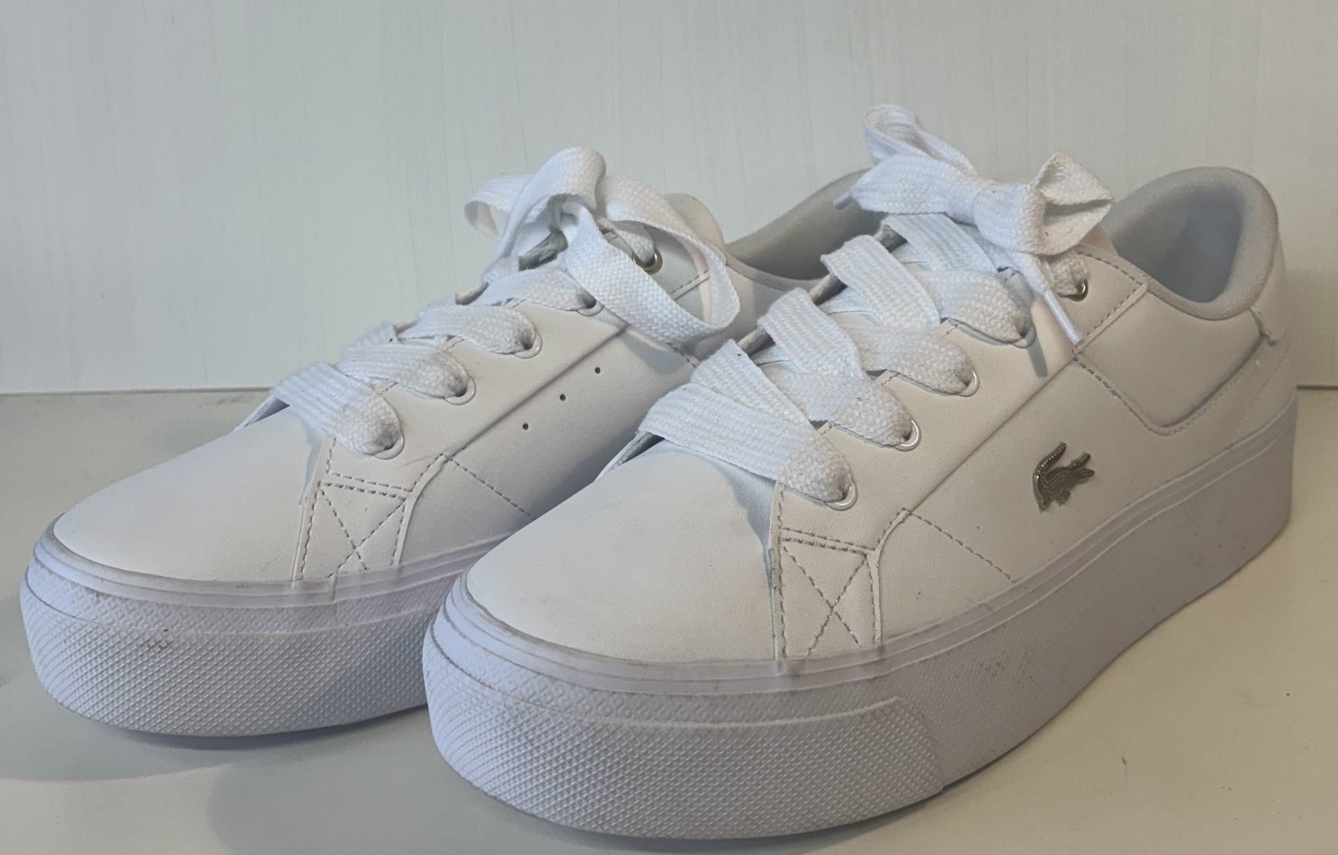Lacoste Ziane Platform Trainers. UK size 8. RRP £90 image 0