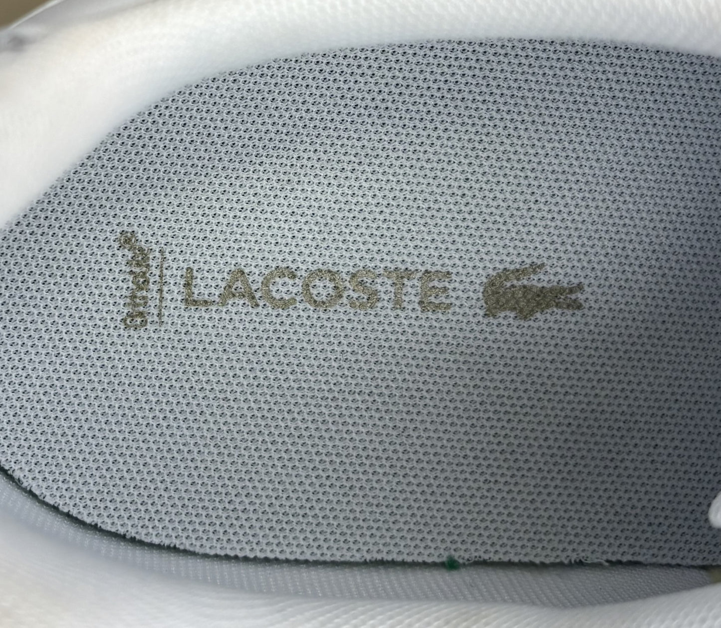 Lacoste Carnaby trainers. UK size 9. RRP£95 image 4