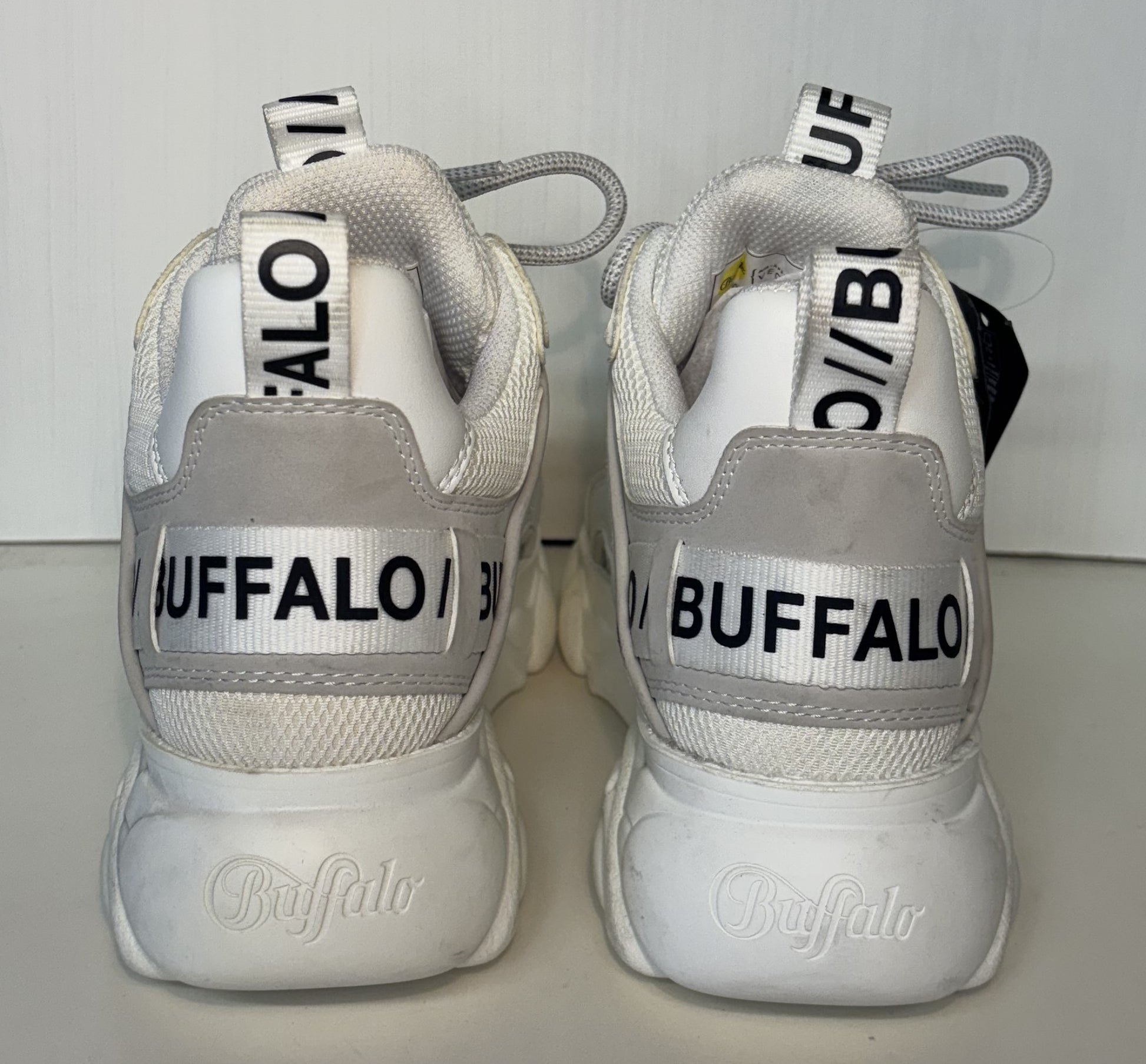 Buffalo CLD Chai trainers. UK size 5. RRP £93.00 image 6