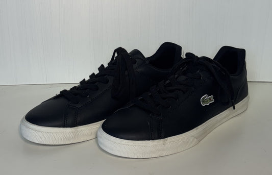 Lacoste Carnaby trainers. UK size 7. RRP £95 image 0