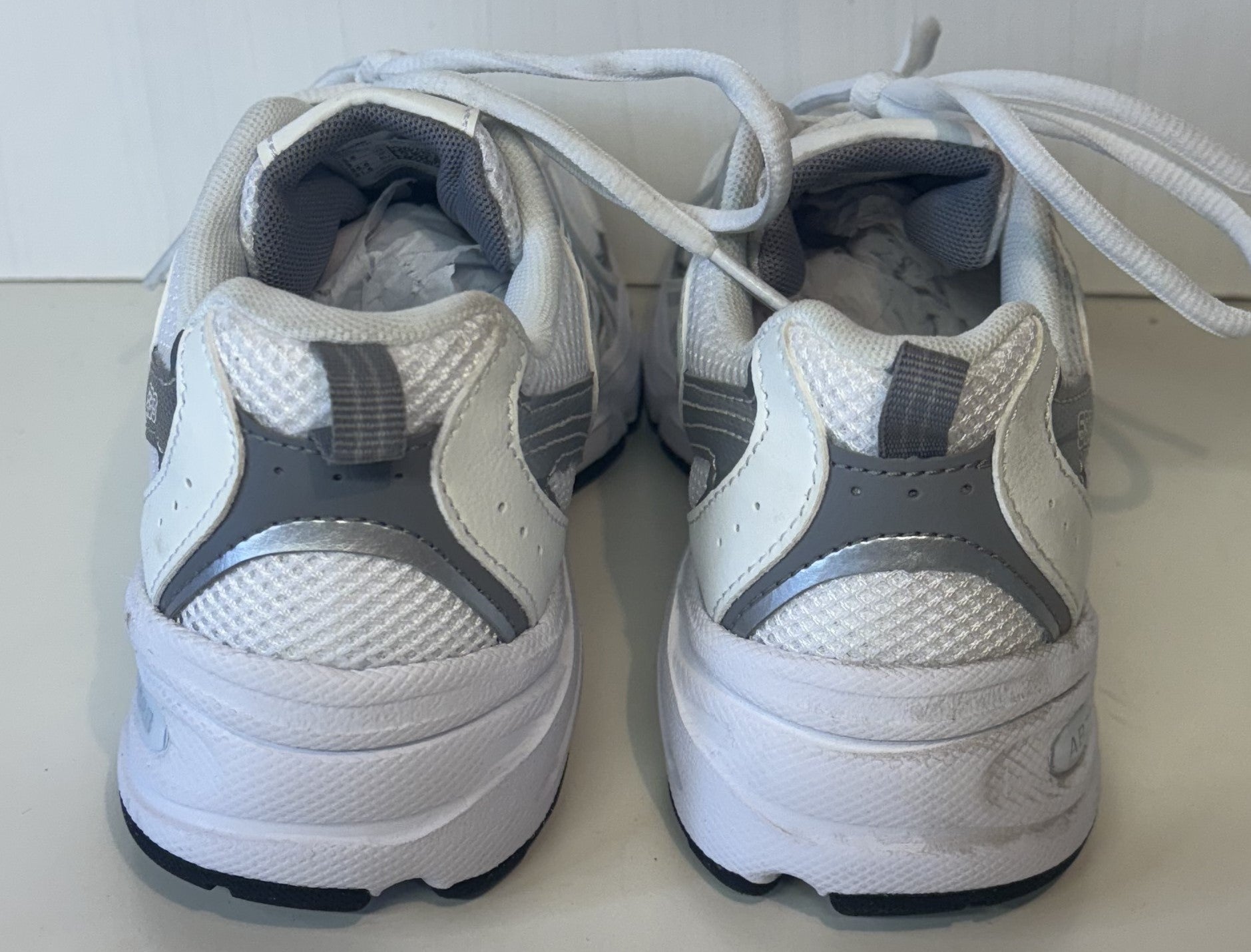 New Balance 530 Running Trainers Women Size3 image 5