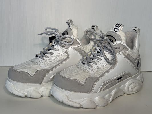 Buffalo CLD Chai trainers. UK size 5. RRP £93.00 image 0