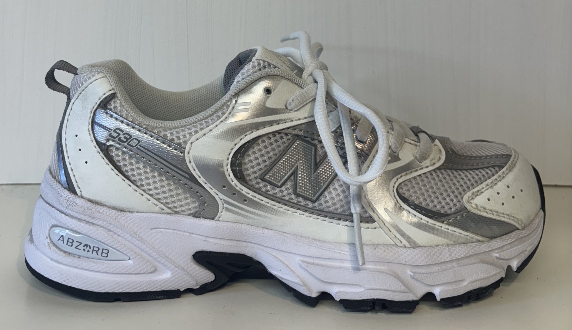 New Balance 530 Running Trainers Women Size3 image 2