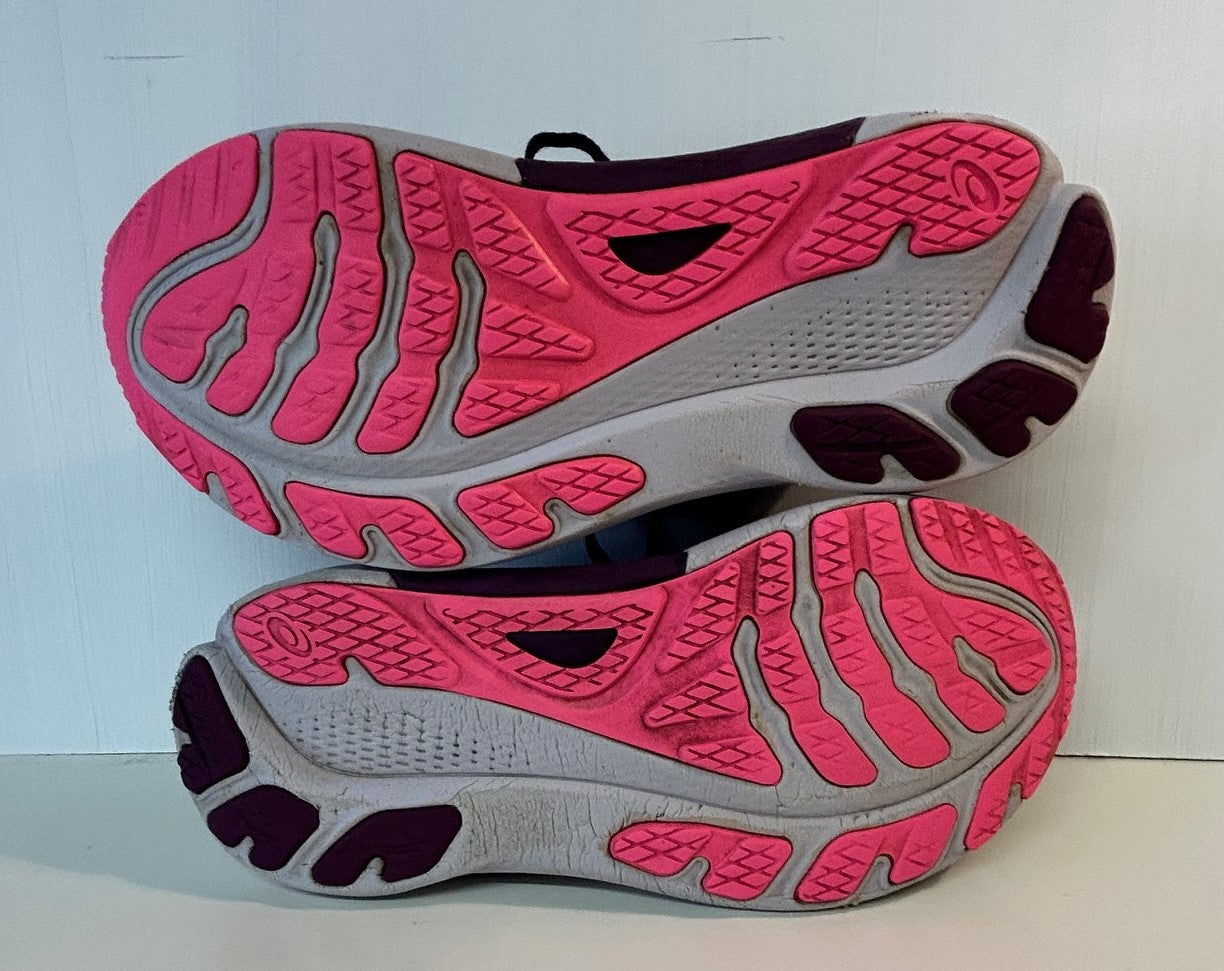 Asics Gel Kayano 30. UK 7.5. Unsold high street stock. RRP£125 image 6