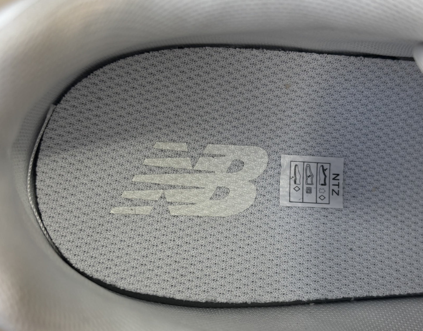 New Balance 480 womens trainers. UK Size 5. RRP £90 image 4