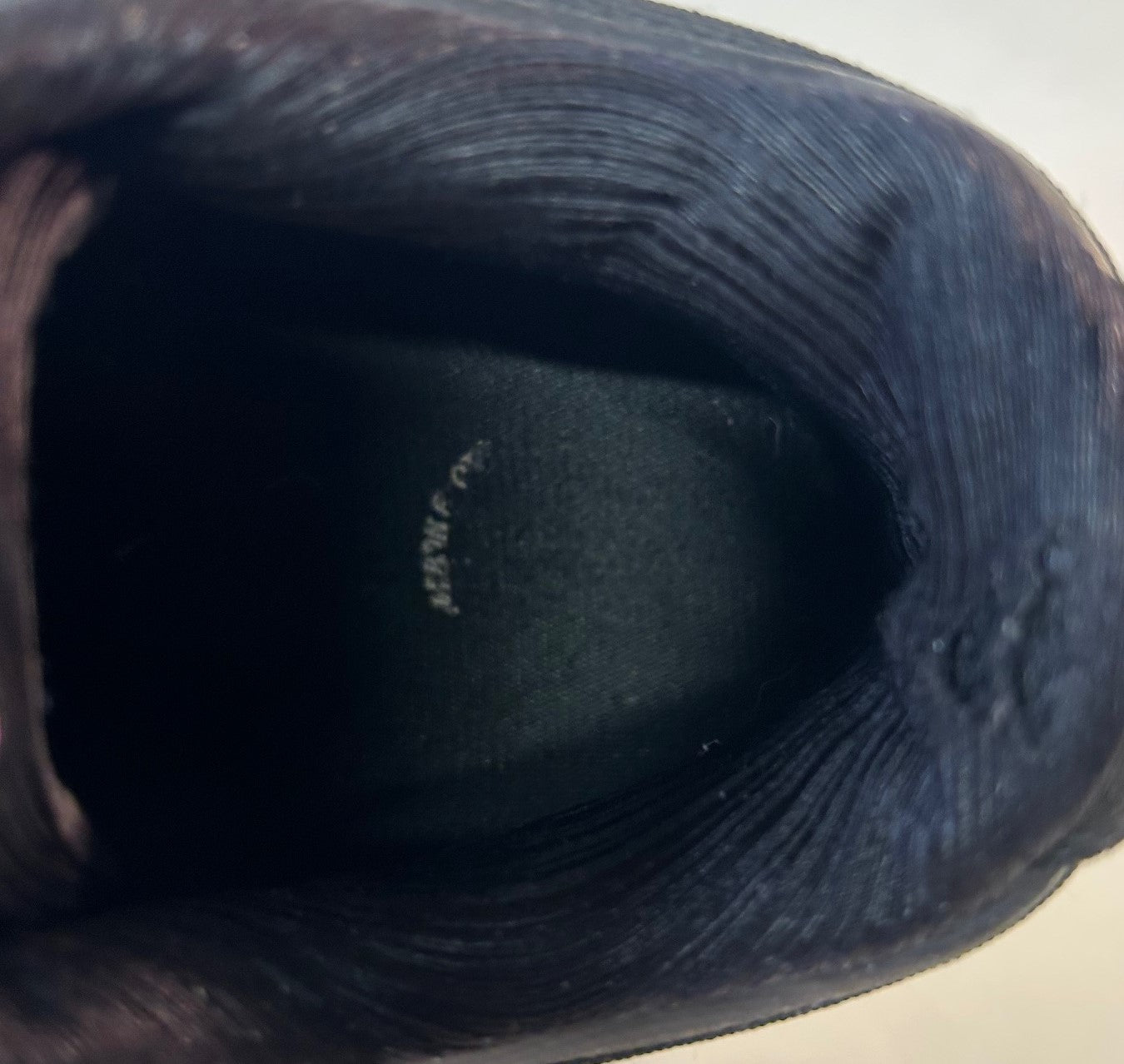 Asics Gel Kayano 30. UK 7.5. Unsold high street stock. RRP£125 image 4