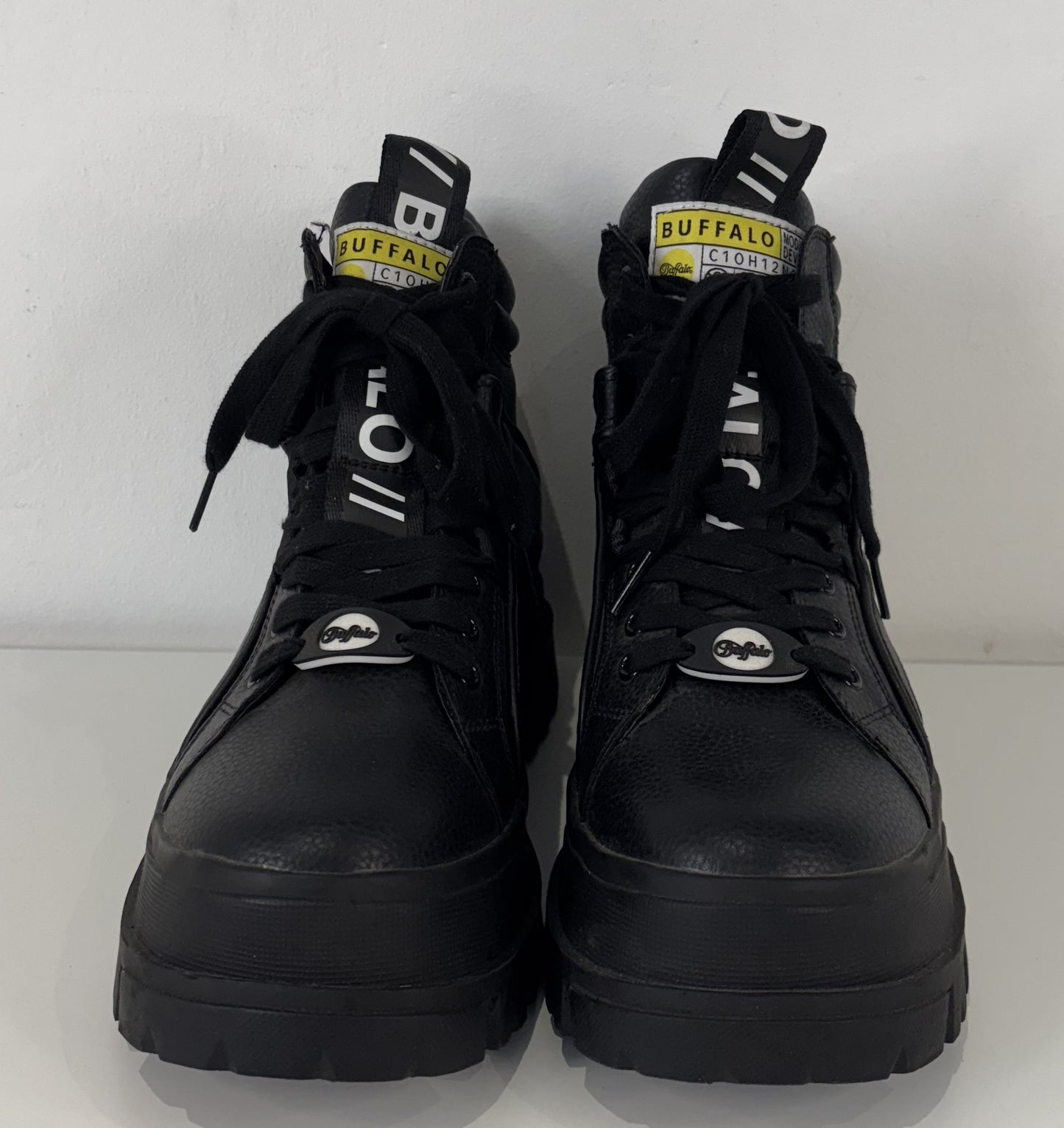 Buffalo Aspha NC midboots,womens .size7,unsold stock.RRP£115 image 1