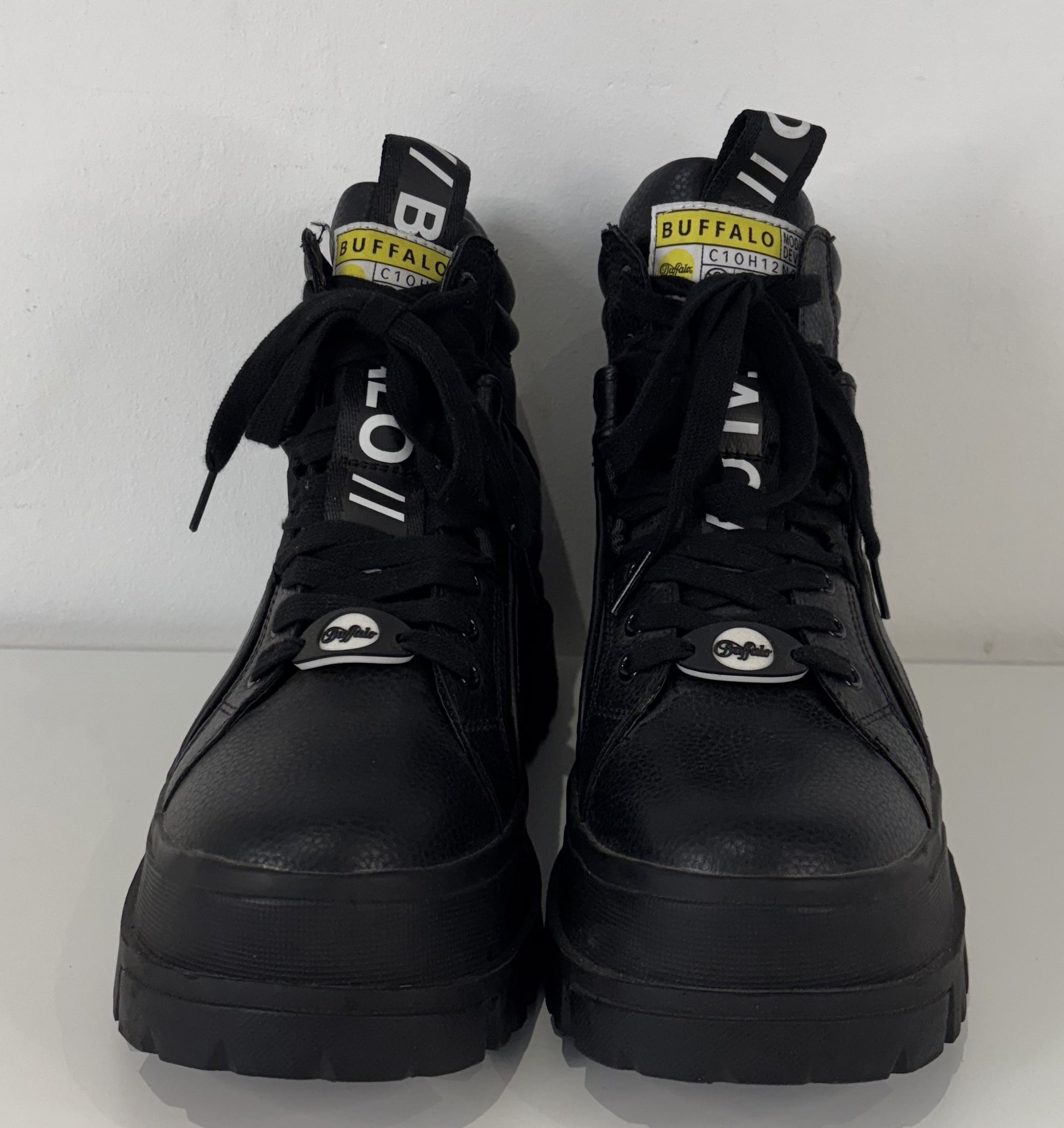 Buffalo Aspha NC midboots,womens .size7,unsold stock.RRP£115 image 1