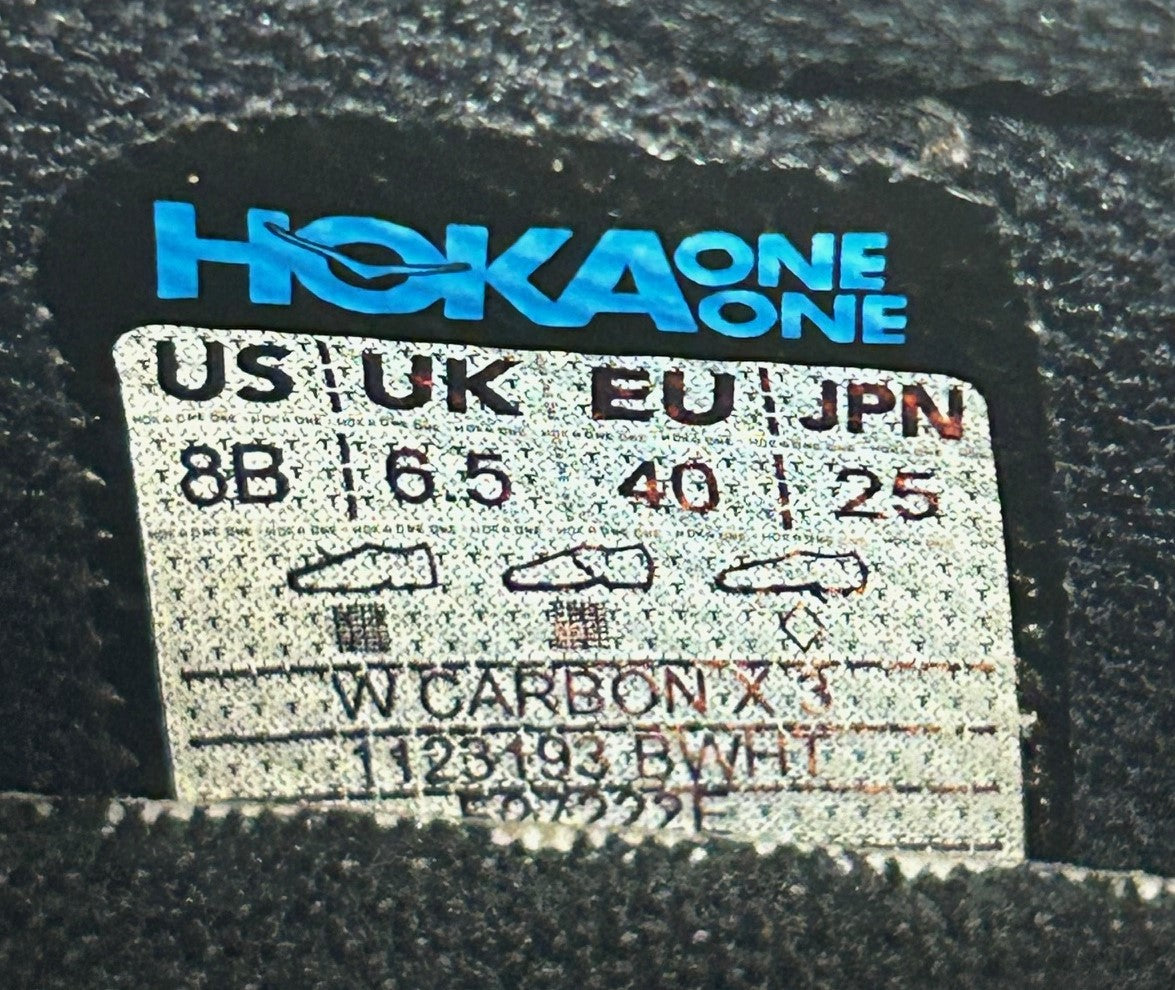 Hoka Carbon X 3. UK size 6.5. Unsold high street stock. RRP£160 image 3