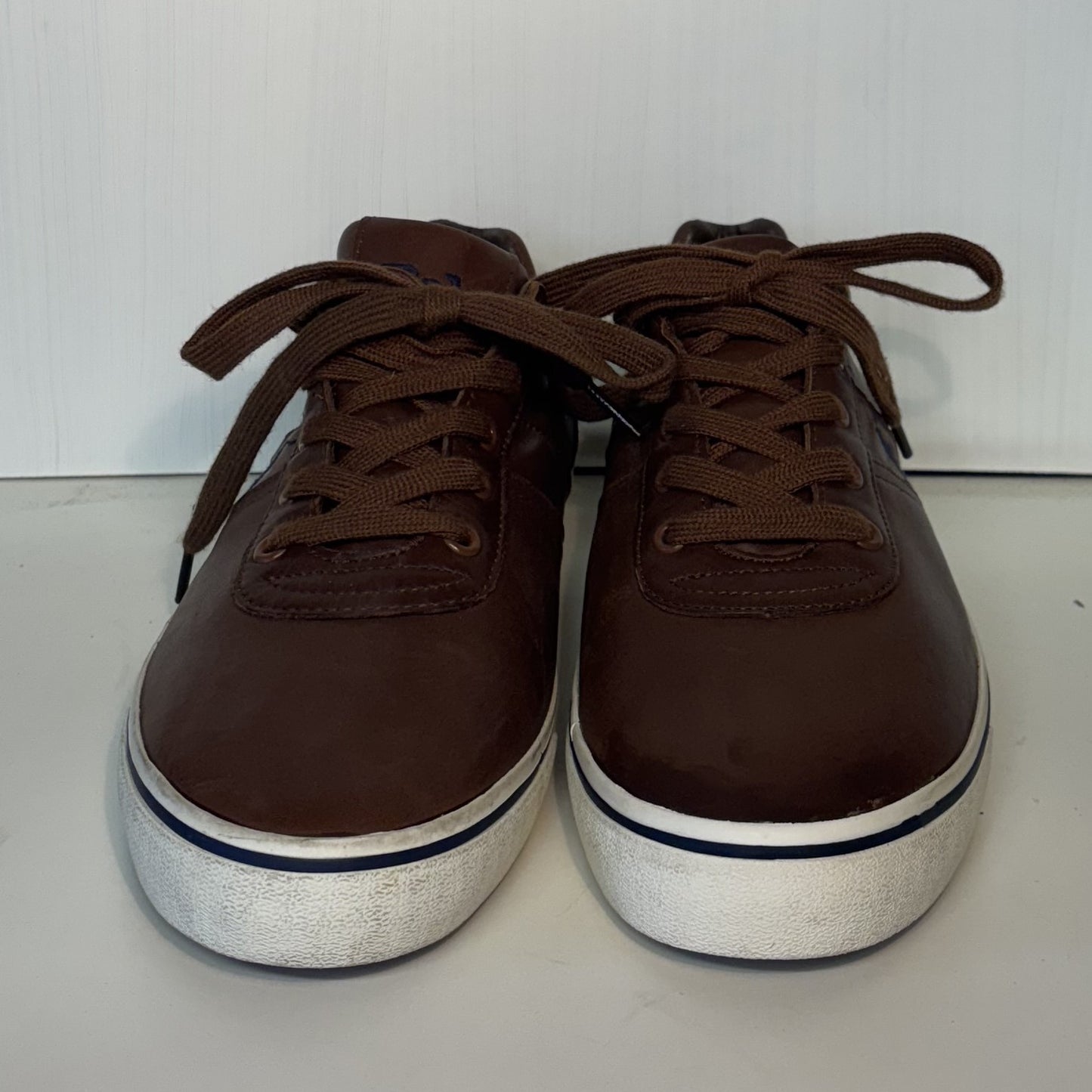 Ralph Lauren Hanford trainers. UK size 9. RRP £95 image 1