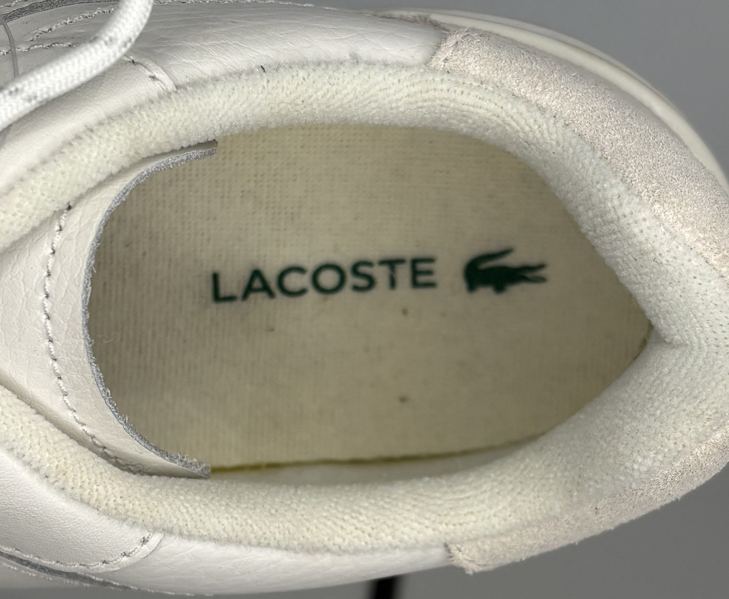 Lacoste Lineshot Trainers. UK size 6. RRP £110 image 4