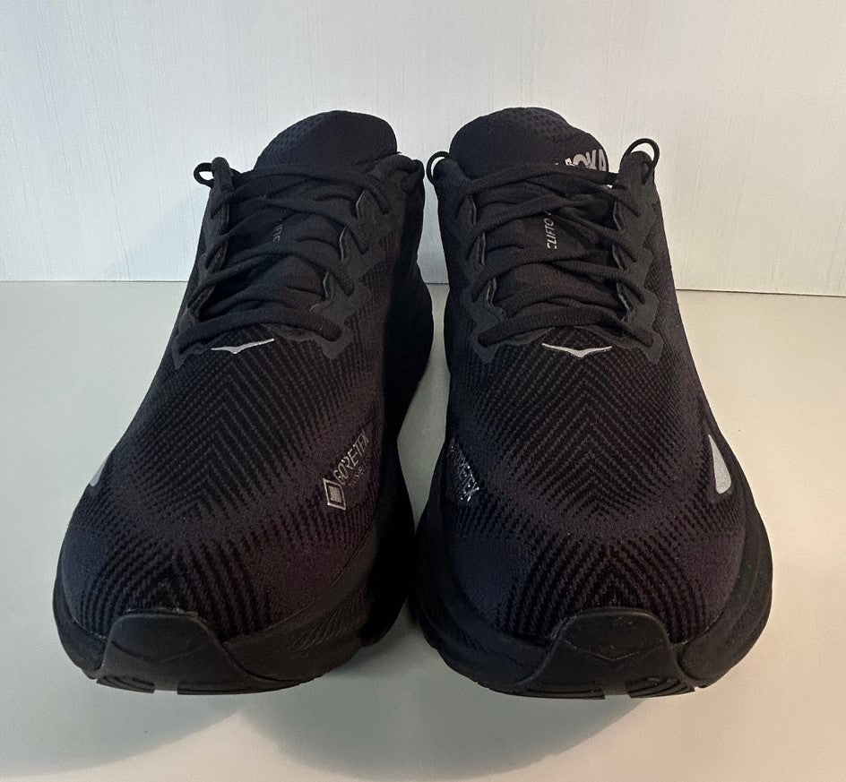 Hoka clifton 9 running shoes. UK 11. Ex high street stock. Never owned. RRP £130 image 1