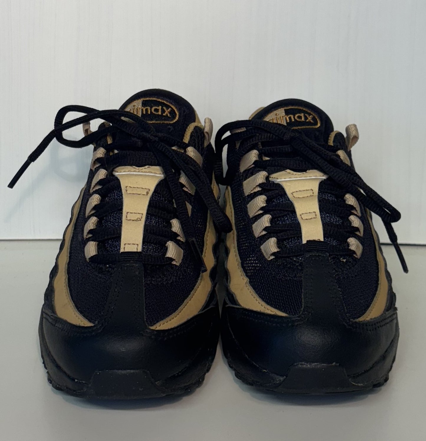Nike Airmax 95 trainers. UK size 3. RRP £144 image 1