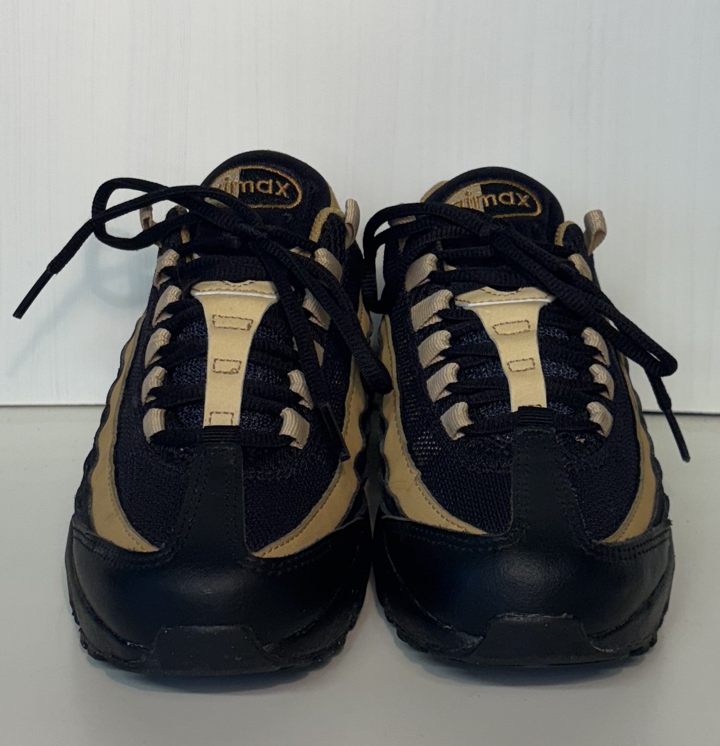 Nike Airmax 95 trainers. UK size 3. RRP £144 image 1